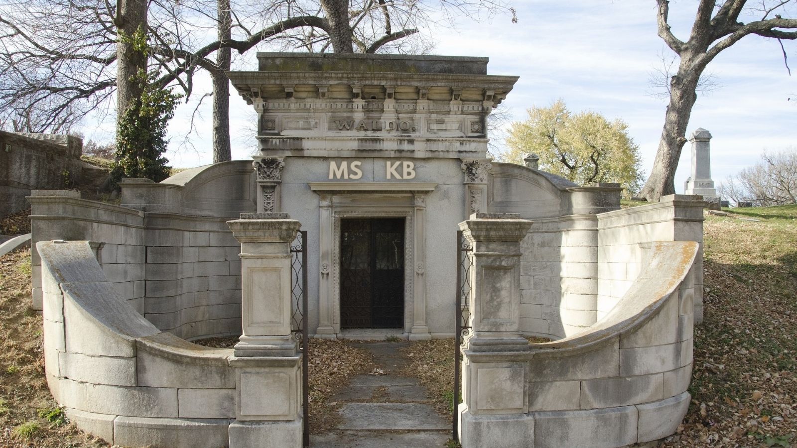 KnowledgeBase Mausoleum